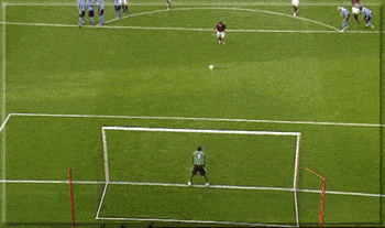 感谢梅西让我们又见“双人点球”，如此好用为何没广泛运用？