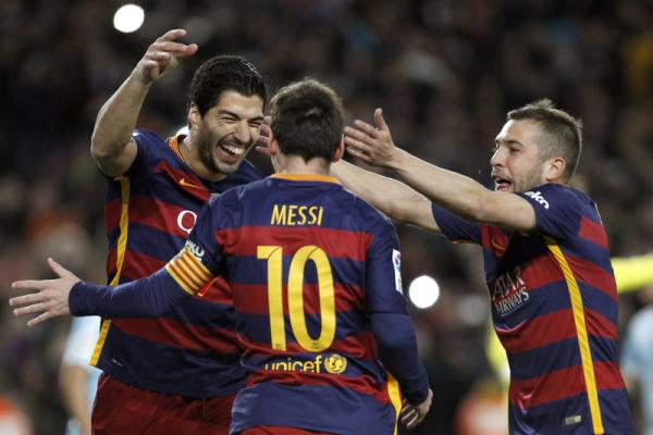 感谢梅西让我们又见“双人点球”，如此好用为何没广泛运用？