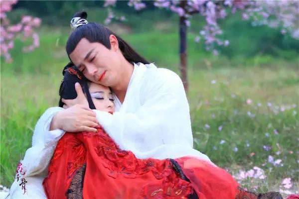 《青丘狐传说》：说好的狐狸精勾引小书生呢