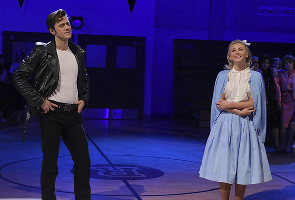 60年前的美国古惑仔和小太妹，还挺纯情的