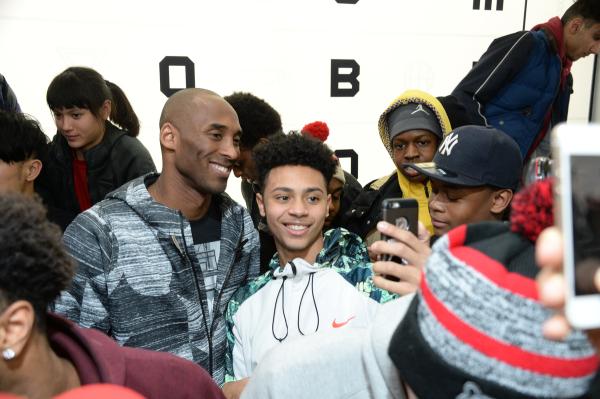 科比：看过这30张照片你就会明白，最后的全明星我在想什么