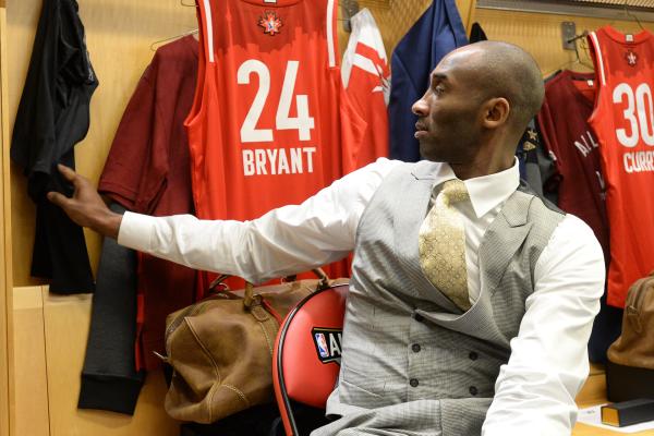 科比：看过这30张照片你就会明白，最后的全明星我在想什么