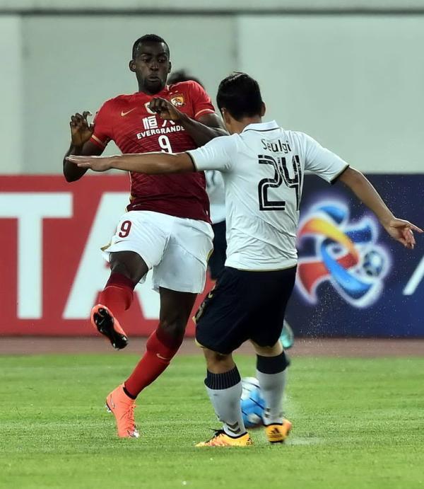 “12亿中超”亚冠首秀成国际笑柄：世界球星加一帮业余球员