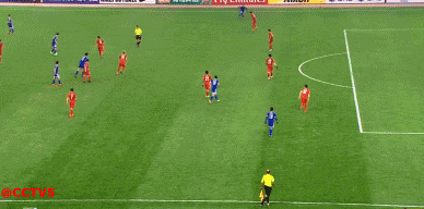 上港2比1力克水原三星，埃神助亚冠“菜鸟”队史首胜