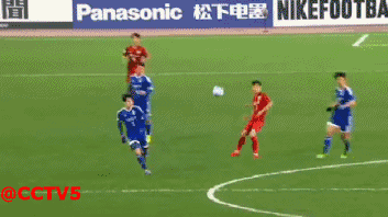 上港2比1力克水原三星，埃神助亚冠“菜鸟”队史首胜