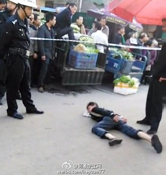 鱼档老板被指缺斤少两 一怒之下砍死顾客(图)