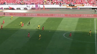 上赛季中超前三都输了，这个虐哭恒大的巴西人身价才60万欧