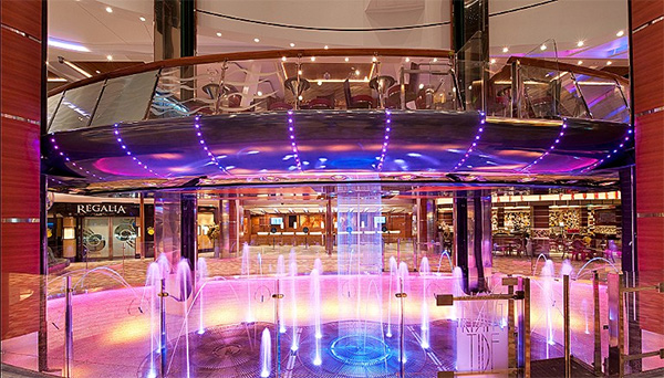 不同寻常的海上酒吧，白大褂调的鸡尾酒有没有比较好喝？