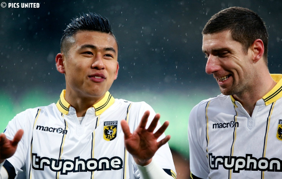 19岁张玉宁打入荷甲首球，之前他见得最多的人是队医