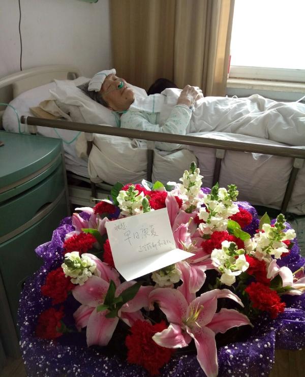 77岁奶奶脑梗醒来反复念叨“辽宁夺冠”，最爱球员是郭艾伦