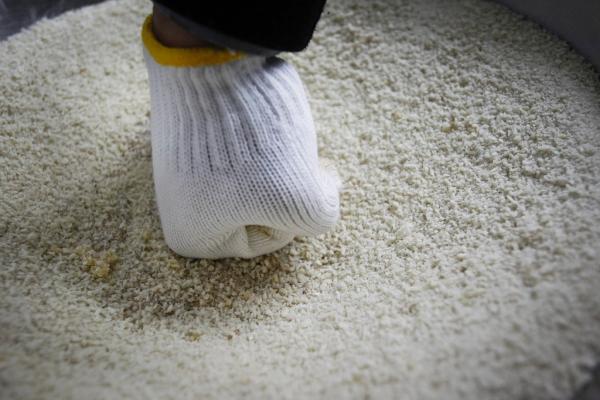 上海有个90后“猪排哥”：白天用拳打职业，晚上用拳做猪排