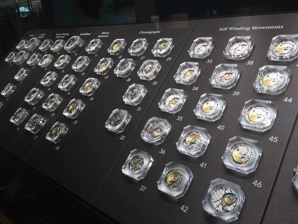 巴塞尔表展开幕：瑞士制表业亟待一场突围？