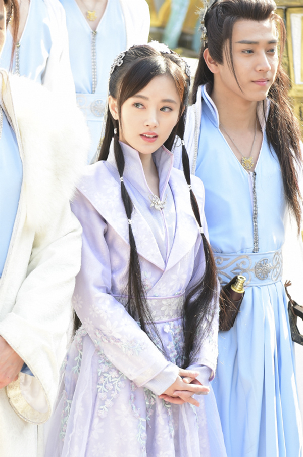 宅男女神？SNH48鞠婧祎：二次元和我毫无关系！