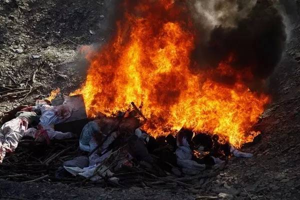 韩国又出了一部改变国家的电影