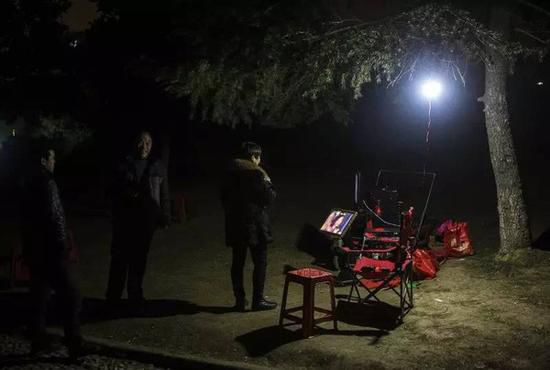 武钢裁员五万人 保安工作15年工资才破2000元