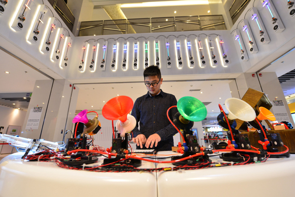 怎么把一缕风、一场雨或者一张桌子都变成音乐