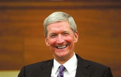 澎湃联播|手机设计可以“轮回”，生活不需要