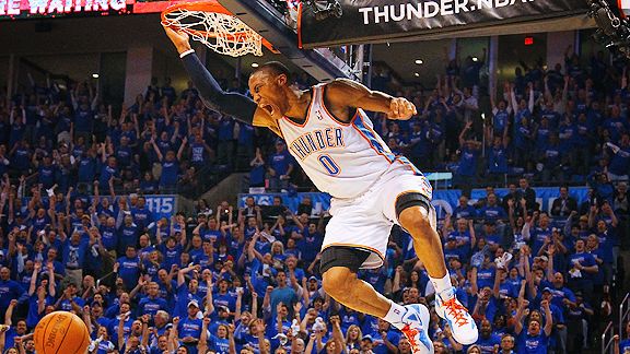 张佳玮 | 你拥有最好的杜兰特和威少，为啥看到库里就怂？