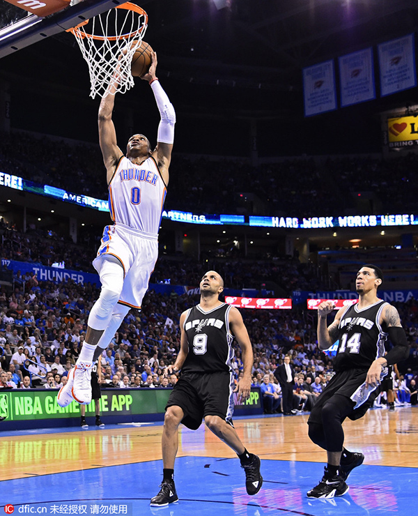 张佳玮 | 你拥有最好的杜兰特和威少，为啥看到库里就怂？