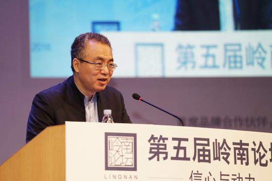 央行金融研究所所长姚余栋：个税起征点至少应提至5000元