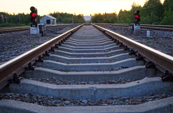 中泰铁路再现延期波折，环球时报：“亲兄弟要明算账”