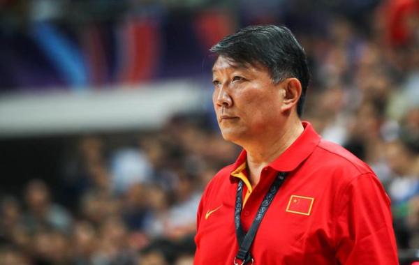 什么拖住了中国男篮的选帅脚步？让宫鲁鸣心寒的不止是待遇