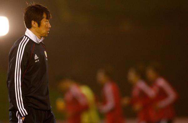 高洪波的艰难前行：12强赛我们来了，你还能继续带国足吗？