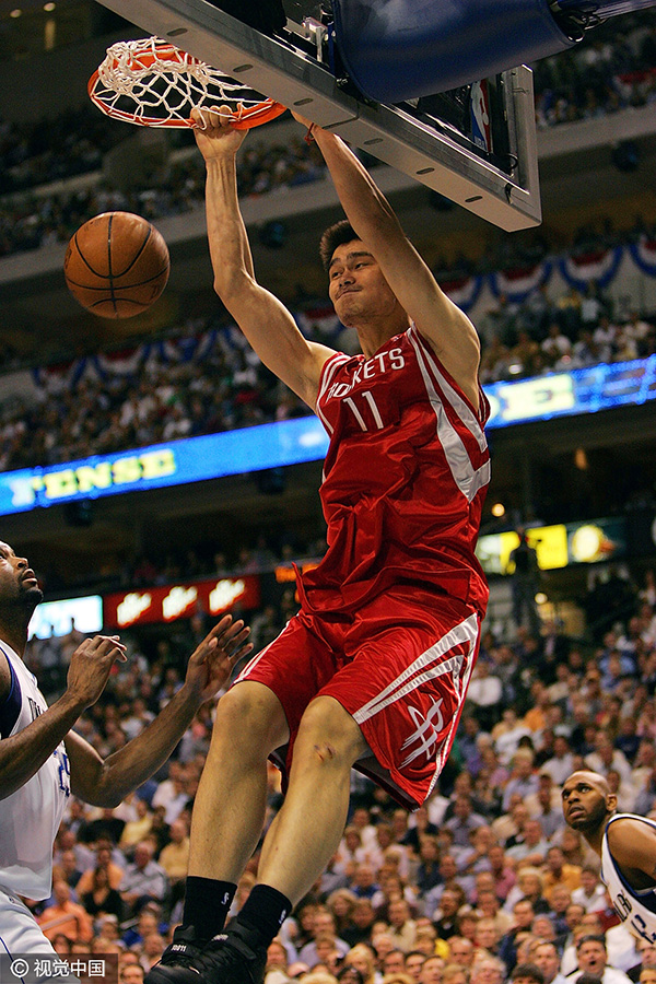 张佳玮|一人打爆湖人三大内线+科比，姚明进名人堂谁还敢黑