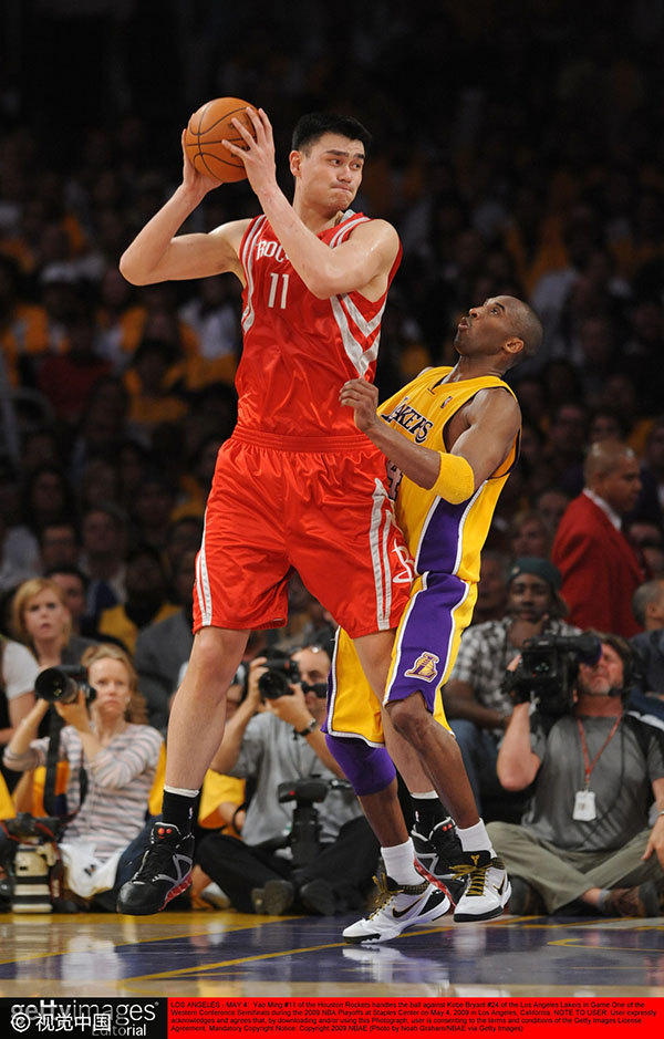 张佳玮|一人打爆湖人三大内线+科比，姚明进名人堂谁还敢黑