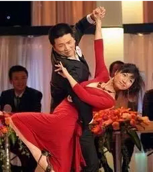 知名解说娄一晨转战PPTV：23年了，再不转会就要退役了