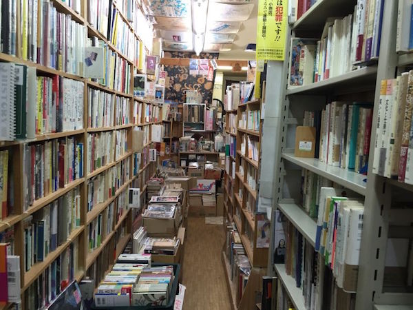 一个街区，到底需要几家书店？