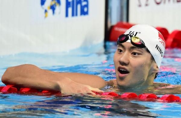 宁泽涛媲美巅峰刘翔，有他全国冠军赛门票都比世游赛贵了