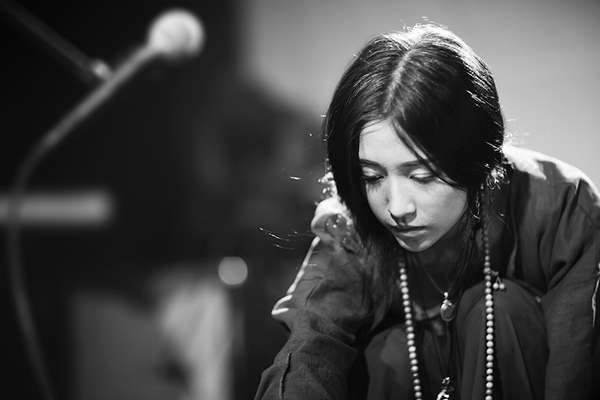 专访｜央吉玛：离开家乡，重新看待童年熟悉的歌谣