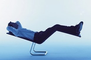 春困怎么办？这10件利器让你在办公室也能畅快打盹