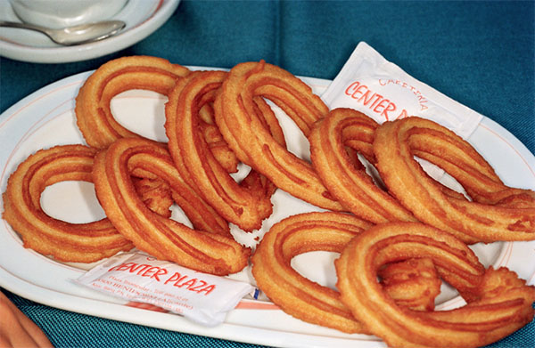 他走了36个国家拍吃，照片出来却让人想哭