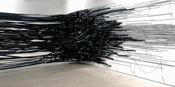 你见过用胶带做成的大型装置艺术品吗？