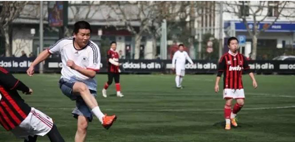 对话娄一晨：我的解说本行不会荒废，传统媒体依旧有优势