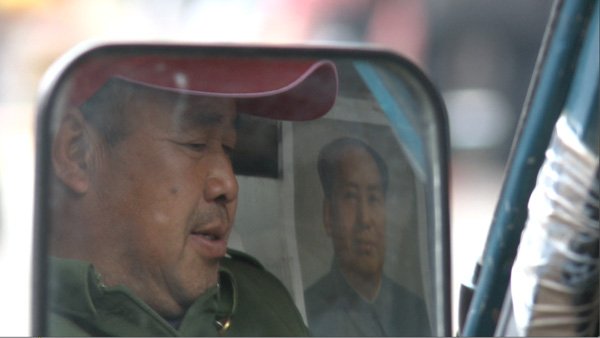 看完《昨日狂想曲》，再遇到街边的“疯子”，要认真和他聊聊