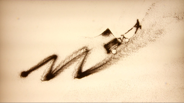 看完《昨日狂想曲》，再遇到街边的“疯子”，要认真和他聊聊