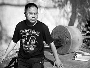 看完《昨日狂想曲》，再遇到街边的“疯子”，要认真和他聊聊