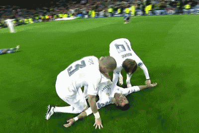 谁还敢说C罗任意球不行？现在他可是得了齐达内真传