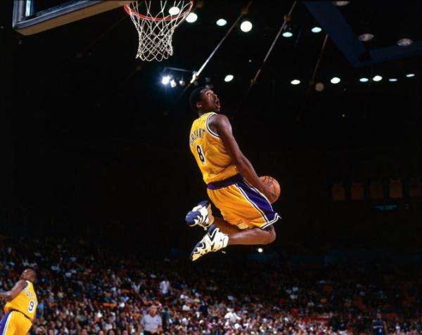 乔丹这样定义科比：单挑唯一能击败我的，只有他了