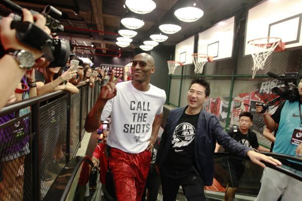 科比将去哪里继续满足他的好胜心？他的商业帝国已有雏形