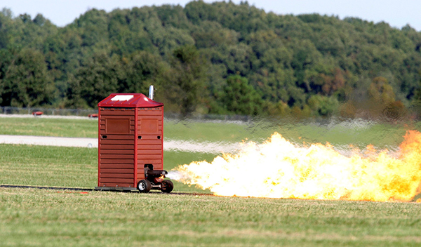 趣看，全人类都在笑↑一览世界风光，上尽人间方便处