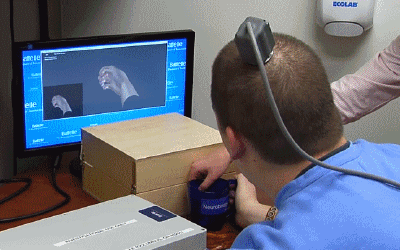 神经信号“绕道”，让瘫痪的手动起来！