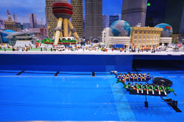 太萌了！现在你可以像巨人一样俯瞰上海这座小城