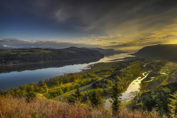 从冬眠中苏醒过来，奖励自己一个超便宜的春季美国之旅