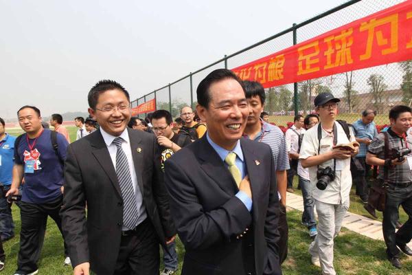 恒大亚冠抓住最后救命稻草，能否出线还要看别人脸色