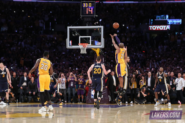 60张图读懂科比最后一战：这一次，曼巴终于面带笑容