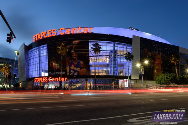 60张图读懂科比最后一战：这一次，曼巴终于面带笑容